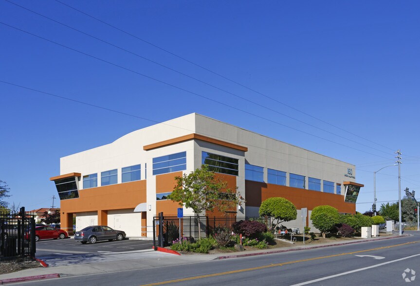 More Photos Of 160 Green Valley Rd, Freedom Hospital For Lease