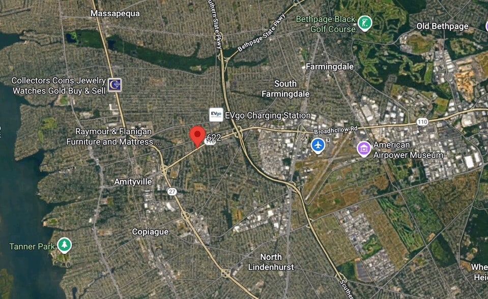 More Photos Of 622 Broadway, Amityville General Retail For Sale