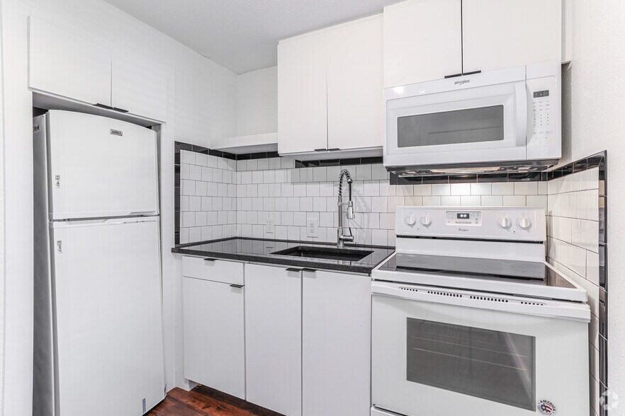 More Photos Of 701 Culbertson Dr, Oklahoma City Apartments For Sale