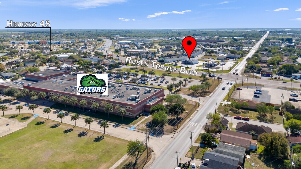 More Photos Of 5740 Ruben M Torres Blvd, Brownsville Freestanding For Lease