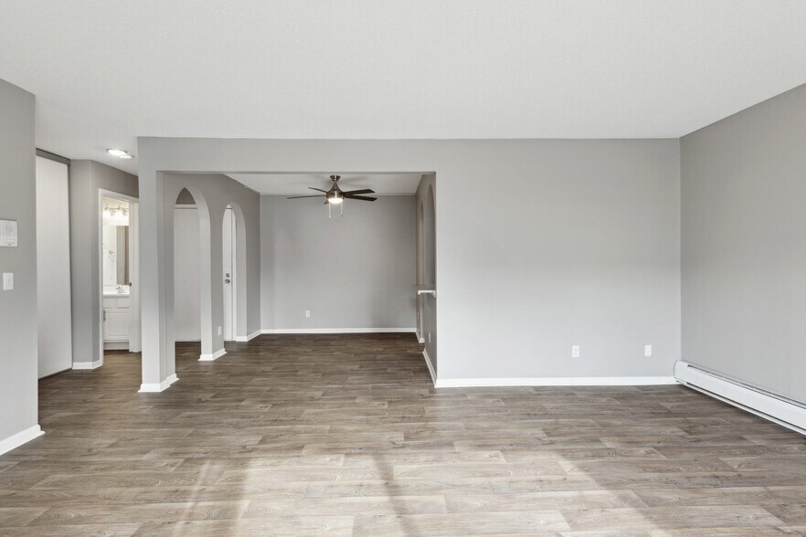 More Photos Of 3908 Cedar Grove Pky, Eagan Apartments For Sale