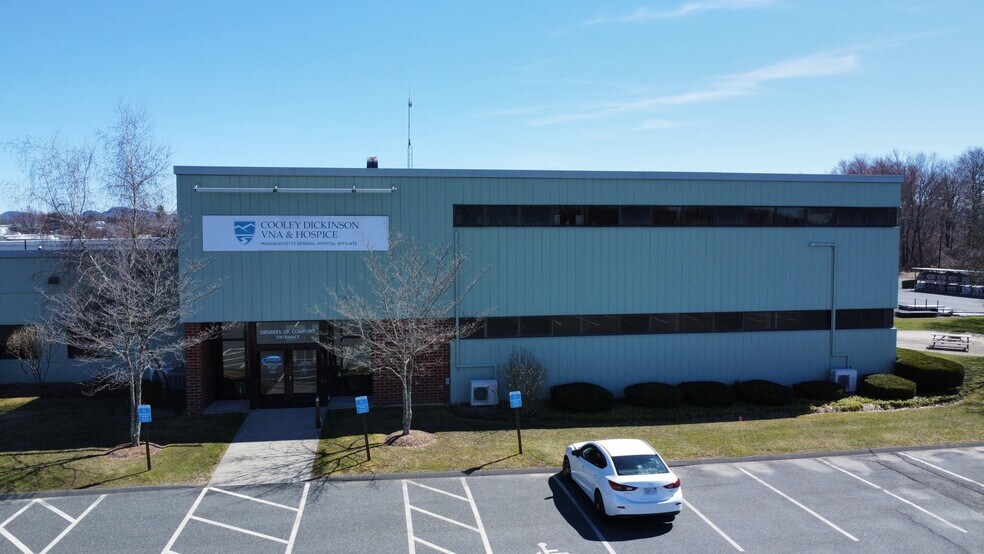 More Photos Of 168 Industrial Dr, Northampton Light Distribution For Lease