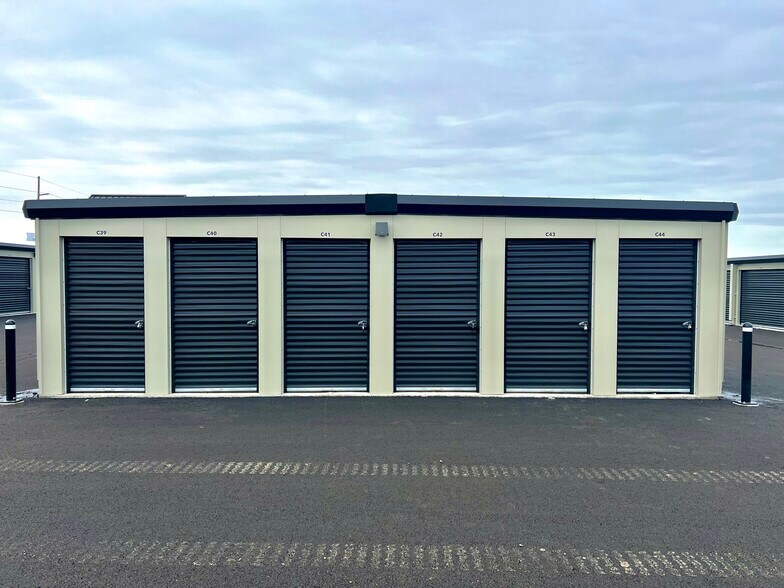 More Photos Of 4200 Love Ln, Bozeman Self Storage For Sale