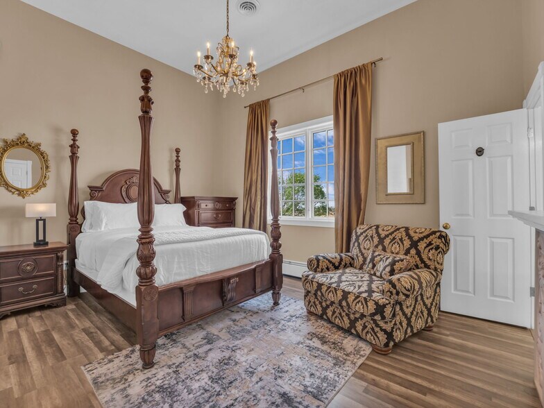 More Photos Of 135 E 200 N, Kanosh Hospitality For Sale