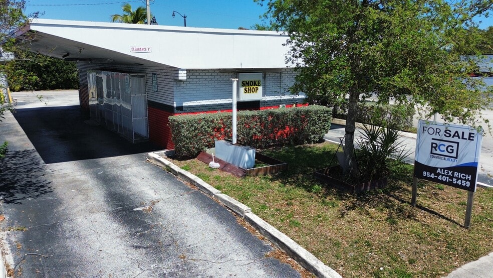 More Photos Of , Pompano Beach General Retail For Sale