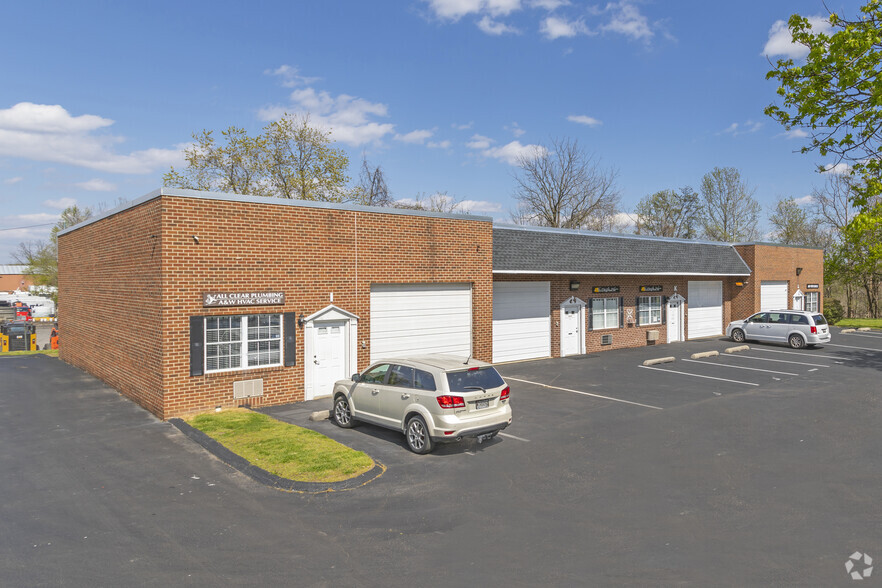 Primary Photo Of 154 Lafayette Ave, Laurel Light Manufacturing For Lease