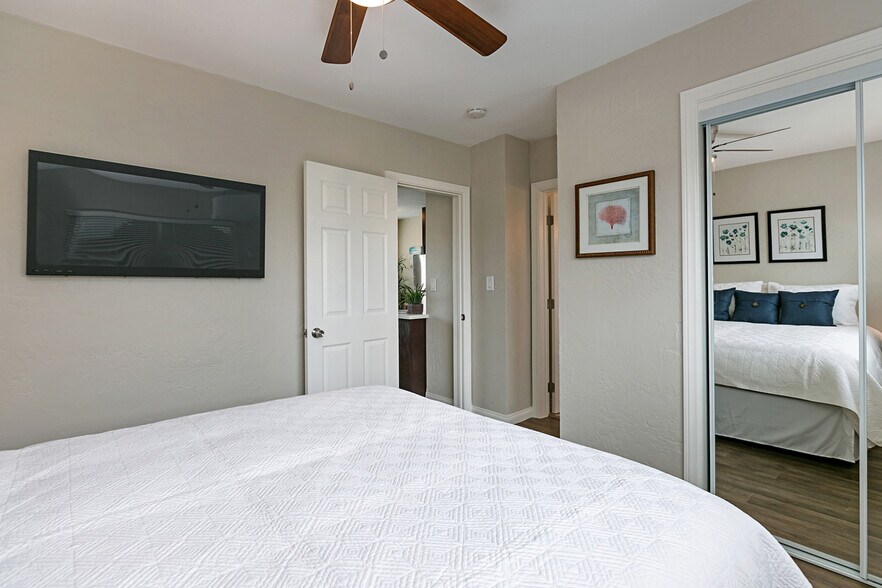 More Photos Of 1415 Marquette St, Oceanside Apartments For Sale