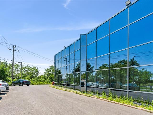 More Photos Of 9001-9015 Ch Avon, Montréal-Ouest Light Manufacturing For Lease
