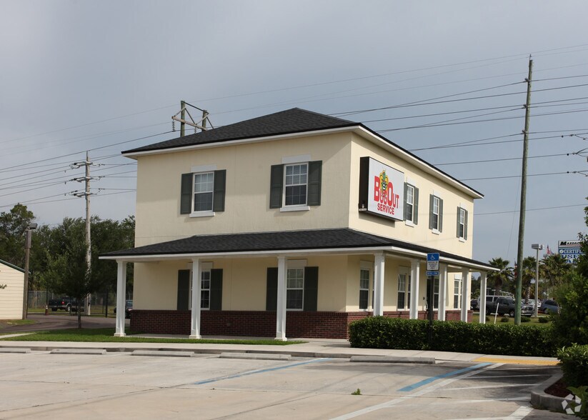 More Photos Of 6972 Blanding Blvd, Jacksonville Office For Sale