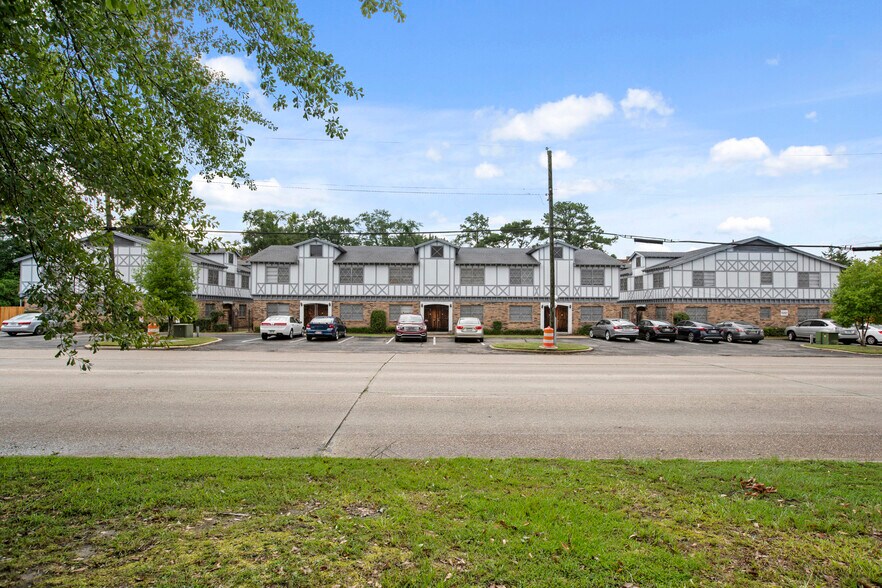 More Photos Of 901 W Pine St, Hattiesburg Apartments For Sale