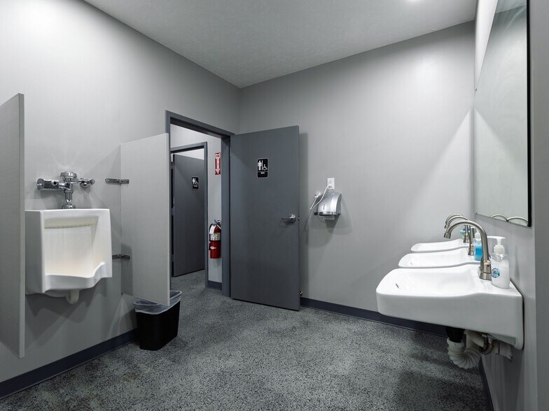 More Photos Of 17612 State Route 3, Watertown Showroom For Sale