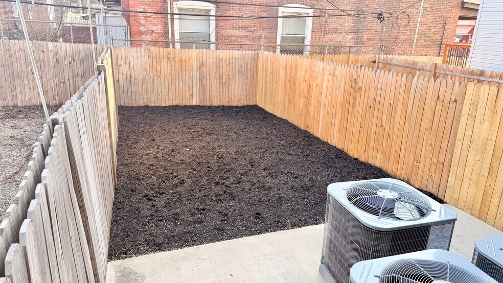 More Photos Of 5352 Cedar Ave, Philadelphia Apartments For Sale