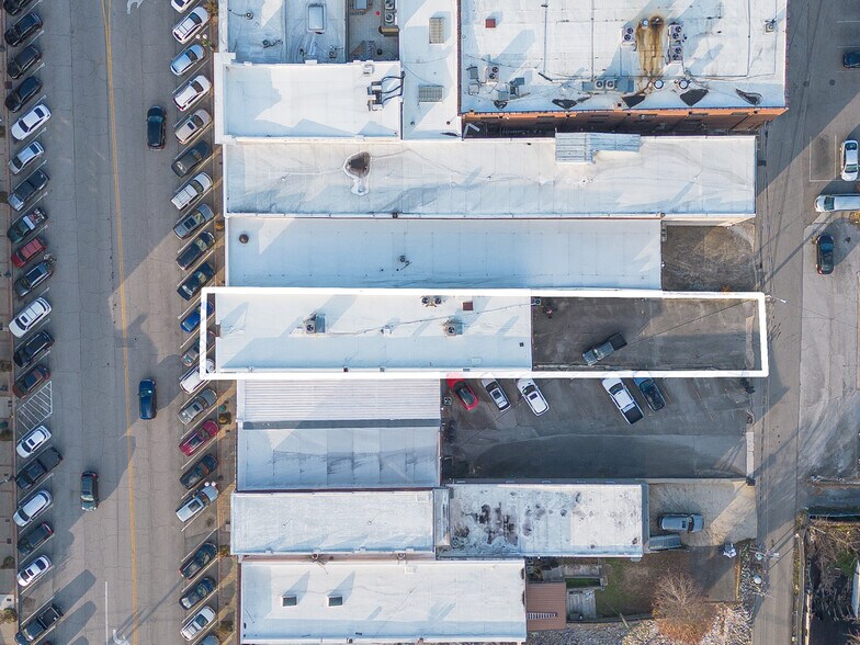 More Photos Of 809 S Main St, Columbia Office For Sale