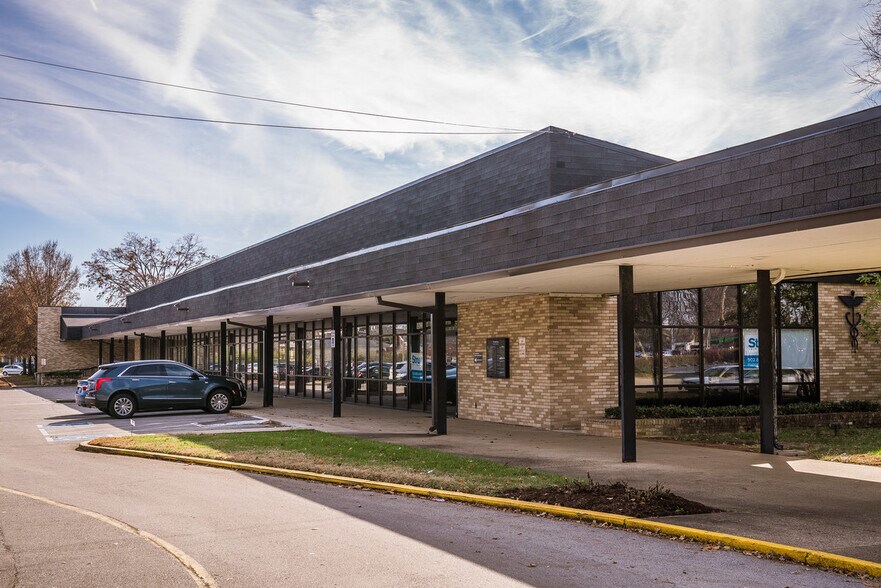 More Photos Of 4122 Shelbyville Rd, Louisville Medical For Sale