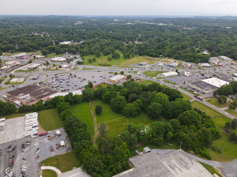 More Photos Of 1311 US Highway 41, Calhoun Land For Sale