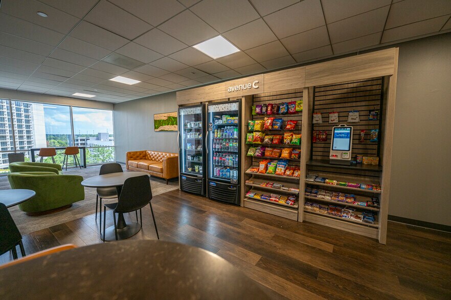 More Photos Of 4265 San Felipe St, Houston Office For Lease