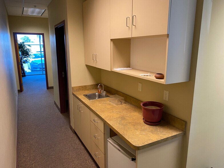 More Photos Of 1972 E Baseline Rd, Tempe Medical For Lease