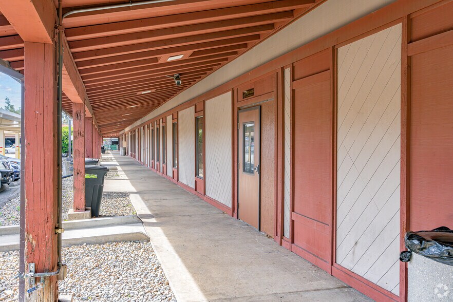 More Photos Of 2500 Marconi Ave, Sacramento Office For Lease