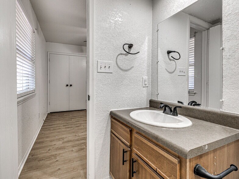More Photos Of , Fort Smith Multifamily For Sale