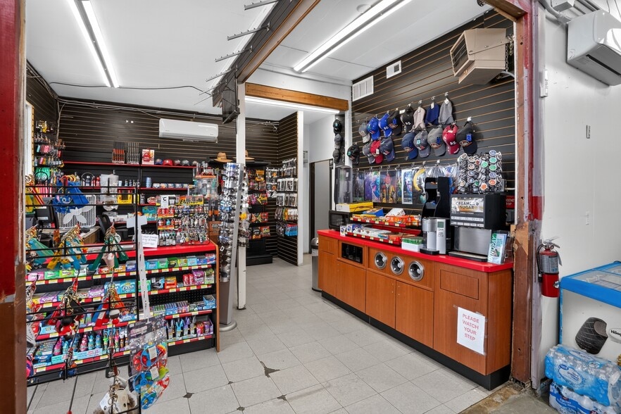 More Photos Of 3308 W Highway 66, Gallup General Retail For Sale