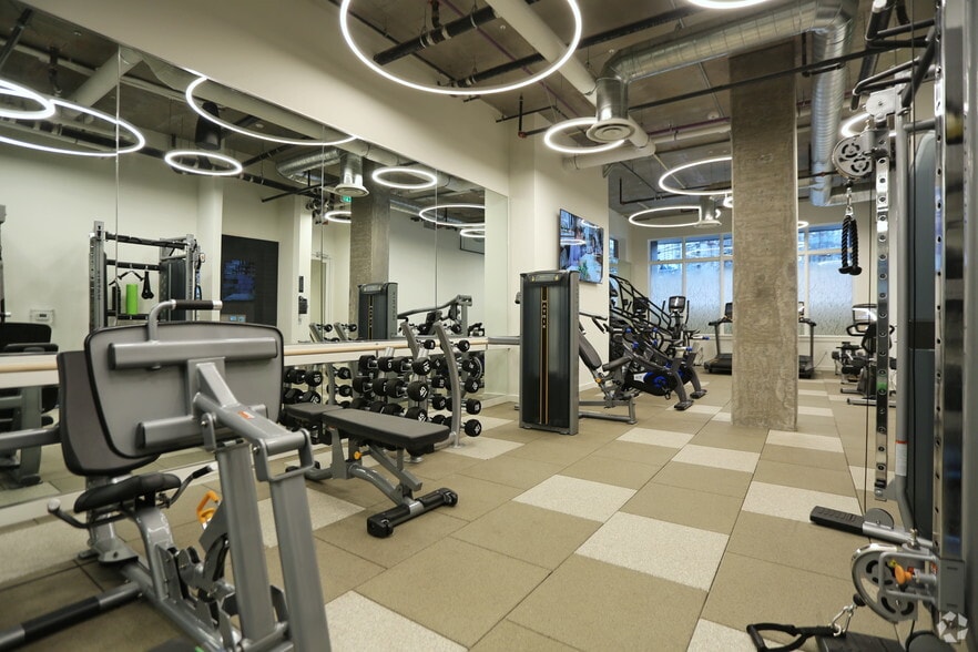 More Photos Of 910 John St, Seattle Apartments For Lease