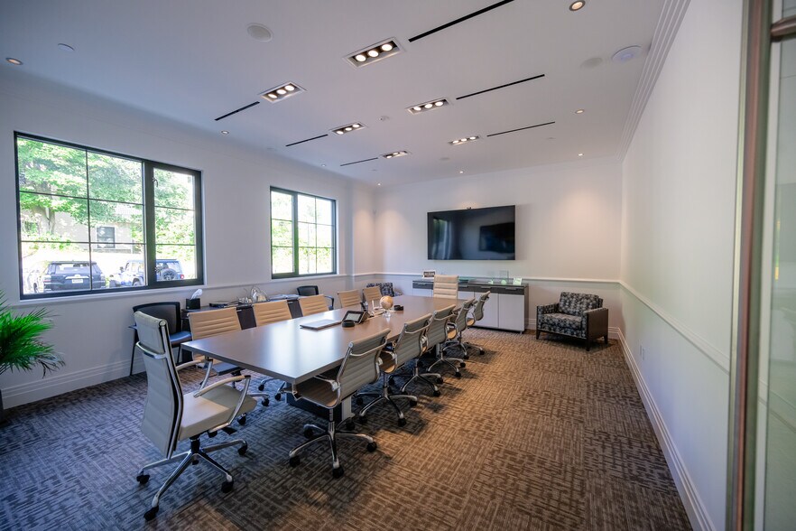 More Photos Of 47 Main St, Sparta Office For Lease