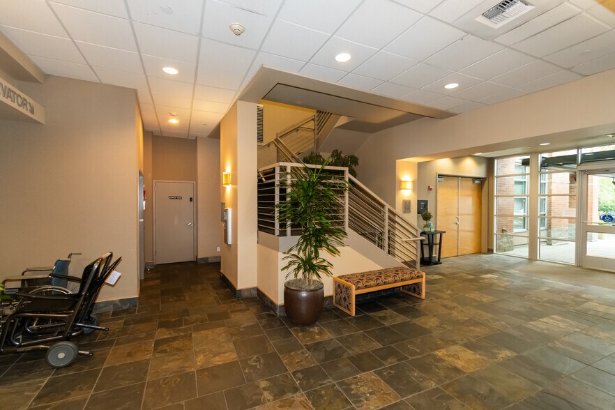 More Photos Of 1025 153rd St SE, Mill Creek Medical For Sale