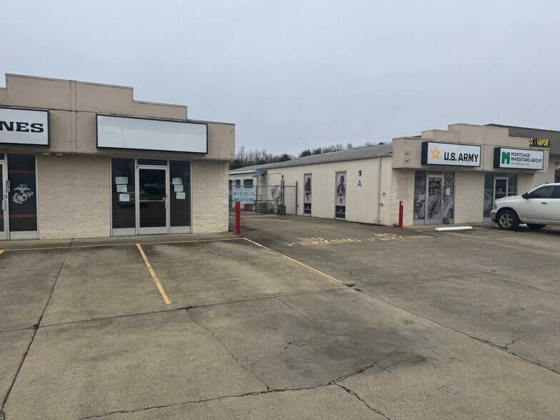 More Photos Of 3145 E Andrew Johnson Hwy, Greeneville Storefront For Lease