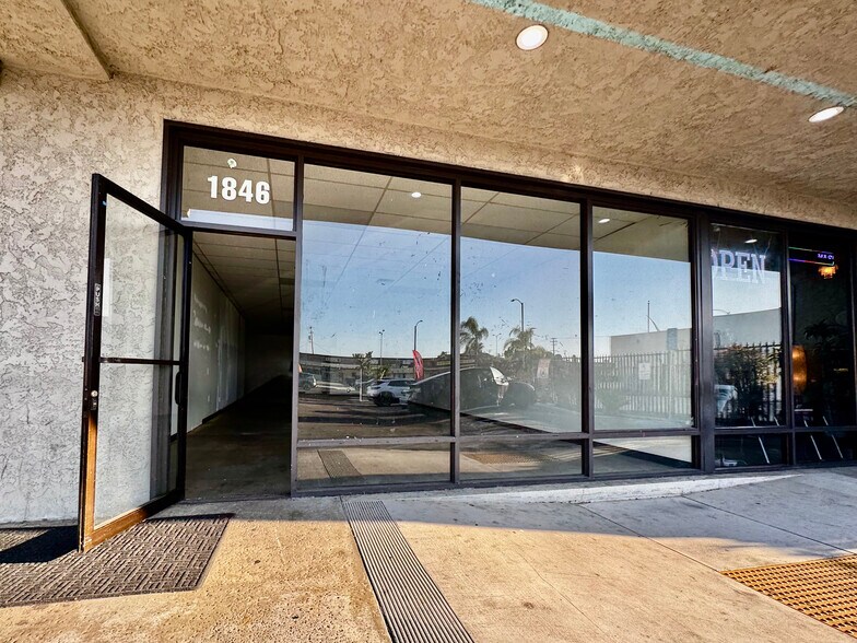More Photos Of 1834-1848 Pacific Coast Hwy, Lomita Unknown For Lease