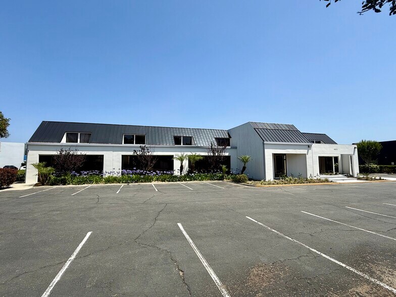 More Photos Of 14272 Chambers Rd, Tustin Warehouse For Lease