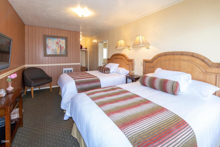 More Photos Of 37040 N Highway 1, Westport Hotel For Sale