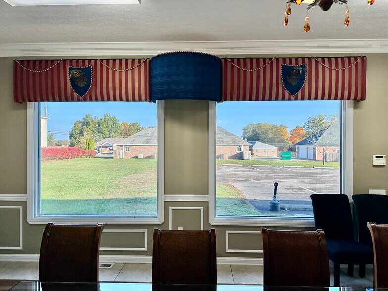 More Photos Of 4675 N Dixie Hwy, Elizabethtown Office For Lease