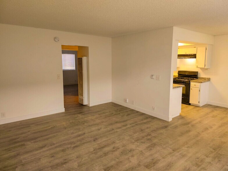 More Photos Of 2649 Marengo St, Los Angeles Apartments For Sale