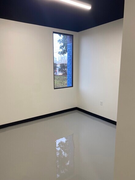 More Photos Of 309 Plus Park Blvd, Nashville Loft Creative Space For Lease