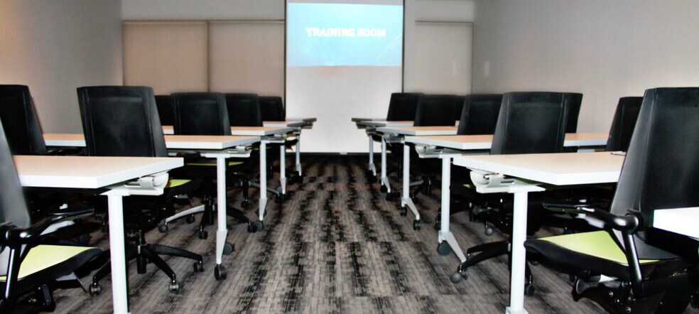 More Photos Of 4144 N Central Expy, Dallas Office For Lease