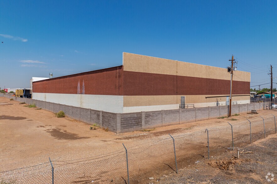 More Photos Of 6743 W Farmer Rd, Phoenix Industrial For Sale