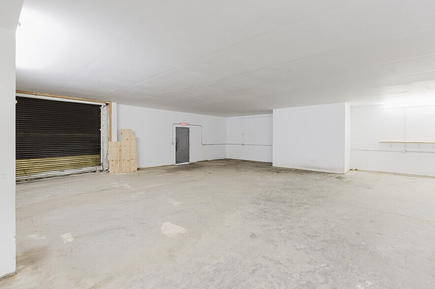 More Photos Of 965-973 E 31st St, Los Angeles Warehouse For Sale