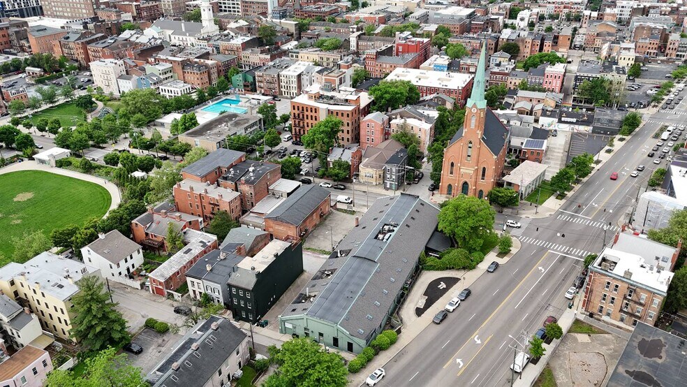 More Photos Of 1420 Sycamore St, Cincinnati Office For Sale