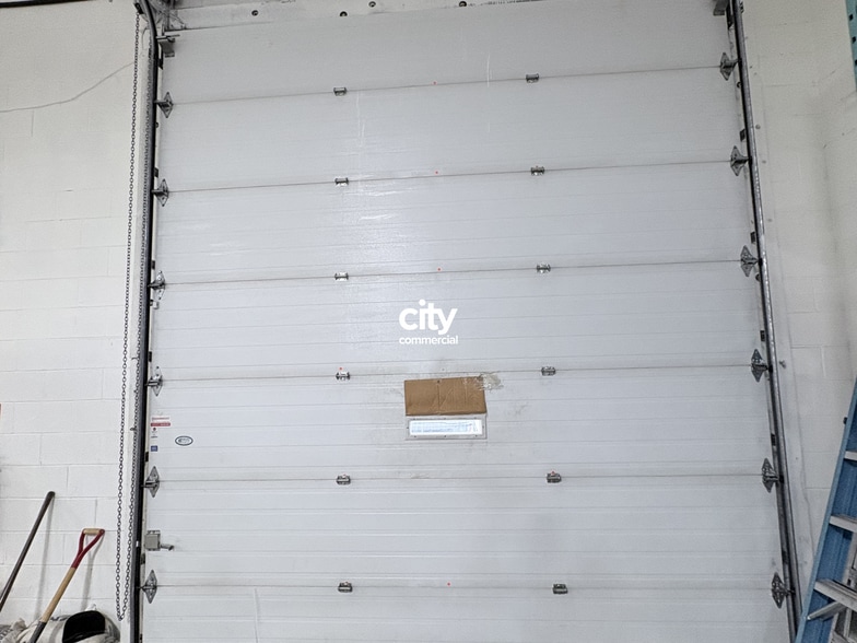 More Photos Of 10555 111th St NW, Edmonton Industrial For Sale
