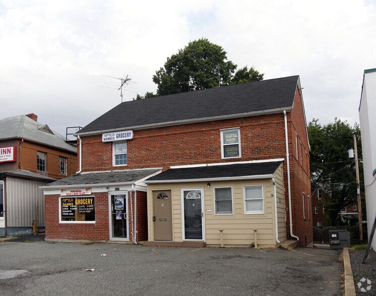 More Photos Of 3201 Columbia Pike, Arlington Storefront For Lease