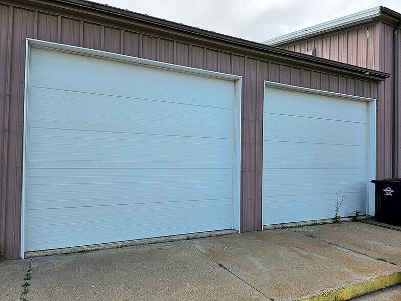 More Photos Of 540 S Main St, Galva Storefront Retail Residential For Sale