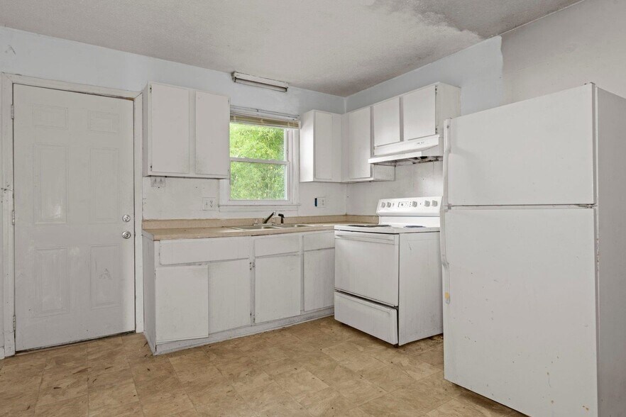 More Photos Of , Raleigh Multifamily For Sale