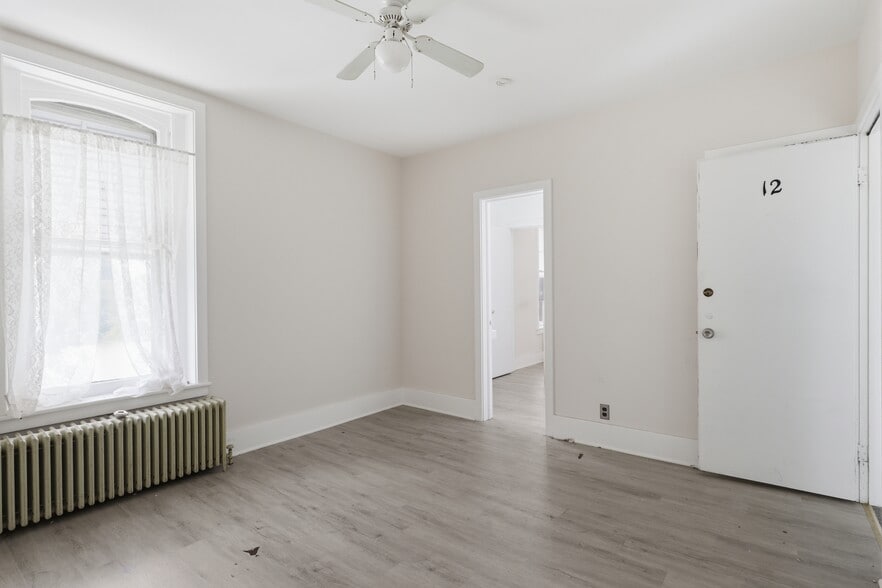 More Photos Of 193 Elk St, Buffalo Religious Facility For Sale