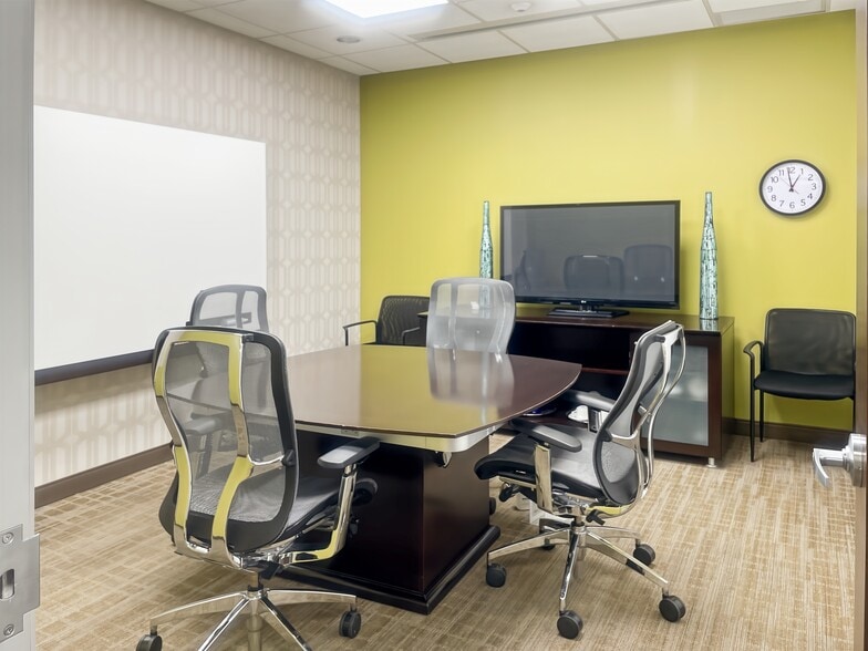 More Photos Of 400 Rella Blvd, Montebello Coworking Space