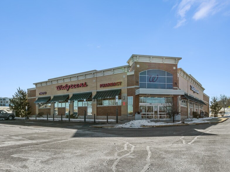 More Photos Of 1401 Springdale St, Mount Horeb Drugstore For Sale