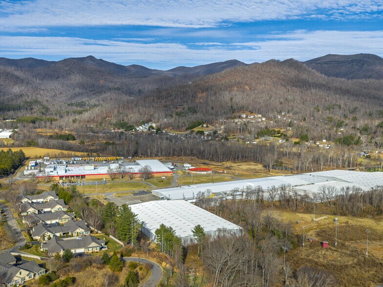 More Photos Of 875 Warren Wilson Rd, Swannanoa Manufacturing For Lease