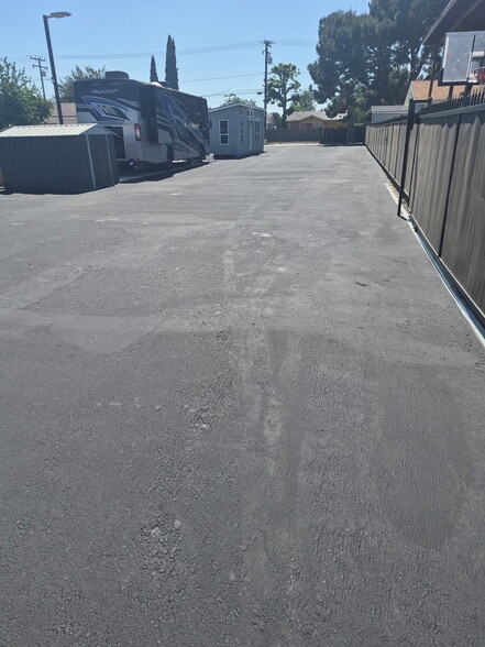 More Photos Of 11211-11225 Kadota Ave, Pomona Land For Lease
