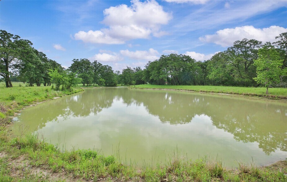More Photos Of 128 Duke Rd, Bedias Land For Sale
