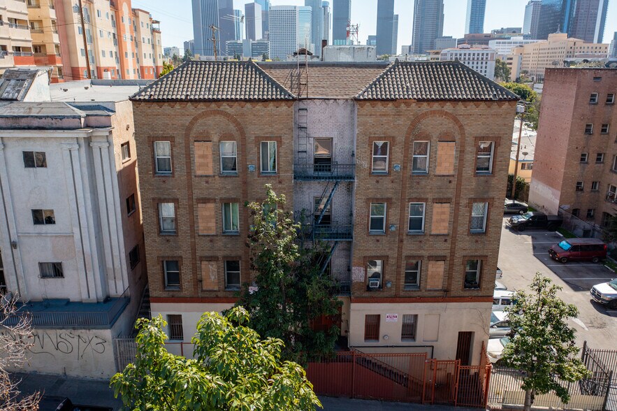 More Photos Of 514 Union Dr, Los Angeles Apartments For Sale