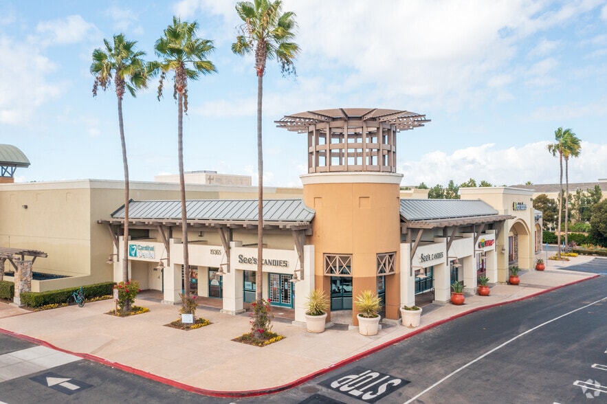 More Photos Of 7201 Yorktown Ave, Huntington Beach Unknown For Lease